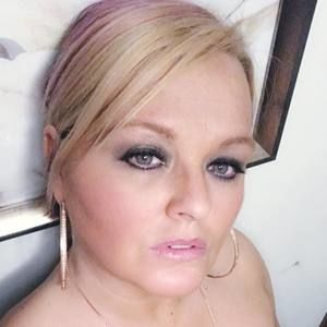 Meet your Posher, Michele